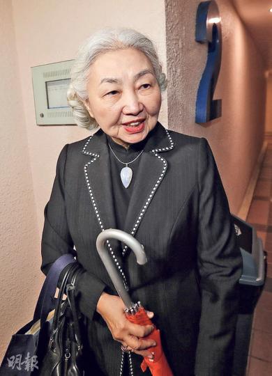 基本法委員會副主任、前律政司長梁愛詩(圖)昨到香港大學出席一個探討香港回歸20年的閉門研討會。她發言時強調,回歸並非「什麼都不變」,而是走出一條新的歷程,建立國民身分認同,承認在此有做得不足之處。(李紹昌攝) 基本法委員會副主任、前律政司長梁愛詩(圖)昨到香港大學出席一個探討香港回歸20年的閉門研討會。她發言時強調,回歸並非「什麼都不變」,而是走出一條新的歷程,建立國民身分認同,承認在此有做得不足之處。(李紹昌攝)