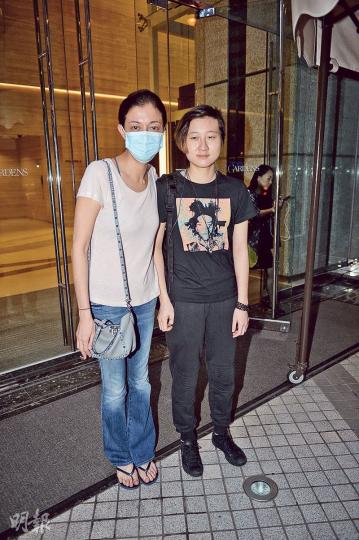 吳綺莉與女兒吳卓林再次大和解,兩人同患情緒病,現在一起接受治療。(攝影:娛樂組)吳綺莉望用時間與愛跟卓林一起重建她們的家。(攝影:娛樂組) 吳綺莉與女兒吳卓林再次大和解,兩人同患情緒病,現在一起接受治療。(攝影:娛樂組)吳綺莉望用時間與愛跟卓林一起重建她們的家。(攝影:娛樂組)