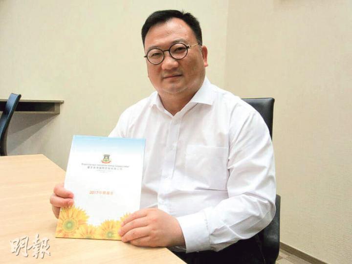 睿見教育主席劉學斌表示,他們上市後,有意到大灣區物色建新校的機會,並且將品牌輸出全國,到四川及山東等省份市場物色發展機會。(陳偉燊攝) 睿見教育主席劉學斌表示,他們上市後,有意到大灣區物色建新校的機會,並且將品牌輸出全國,到四川及山東等省份市場物色發展機會。(陳偉燊攝)