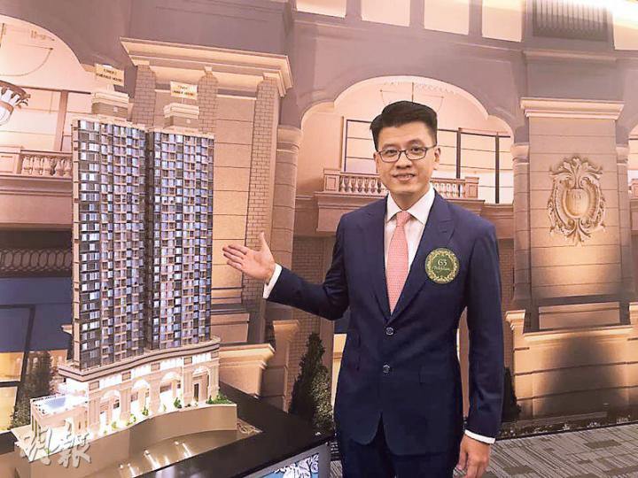 九建楊聰永表示,集團旗下港島新盤63 Pokfulam,將於兩周內公布樓書,擬於七一前後開放示範單位。(林尚民攝) 九建楊聰永表示,集團旗下港島新盤63 Pokfulam,將於兩周內公布樓書,擬於七一前後開放示範單位。(林尚民攝)
