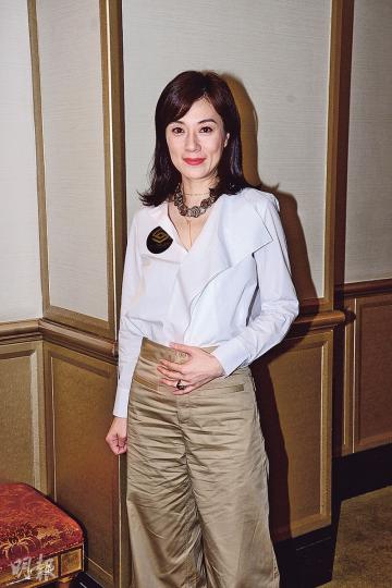 張可頤表示若要微調,她希望上圍結實但不必加大。(攝影﹕梁迺楠)48歲張可頤有凍齡妙法,難怪保養得宜。(攝影﹕梁迺楠)「間尺鼻2.0」Moon Ho(圖)疑似整容,張可頤稱整出來靚就得,無傷大雅。(攝影﹕梁迺楠) 張可頤表示若要微調,她希望上圍結實但不必加大。(攝影﹕梁迺楠)48歲張可頤有凍齡妙法,難怪保養得宜。(攝影﹕梁迺楠)「間尺鼻2.0」Moon Ho(圖)疑似整容,張可頤稱整出來靚就得,無傷大雅。(攝影﹕梁迺楠)