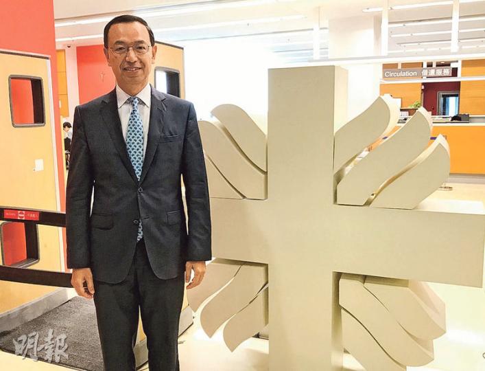 明愛專上學院及明愛白英奇專業學校校長麥建華今年2月上任,他本為馬會公司事務執行總監,現時除處理校務外,還不斷向外募捐支持學校發展。(黃津琪攝) 明愛專上學院及明愛白英奇專業學校校長麥建華今年2月上任,他本為馬會公司事務執行總監,現時除處理校務外,還不斷向外募捐支持學校發展。(黃津琪攝)