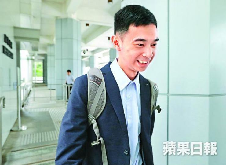 ■教師吳祖兒早前被裁定襲擊罪成,昨獲上訴得直。李家皓攝 ■教師吳祖兒早前被裁定襲擊罪成,昨獲上訴得直。李家皓攝