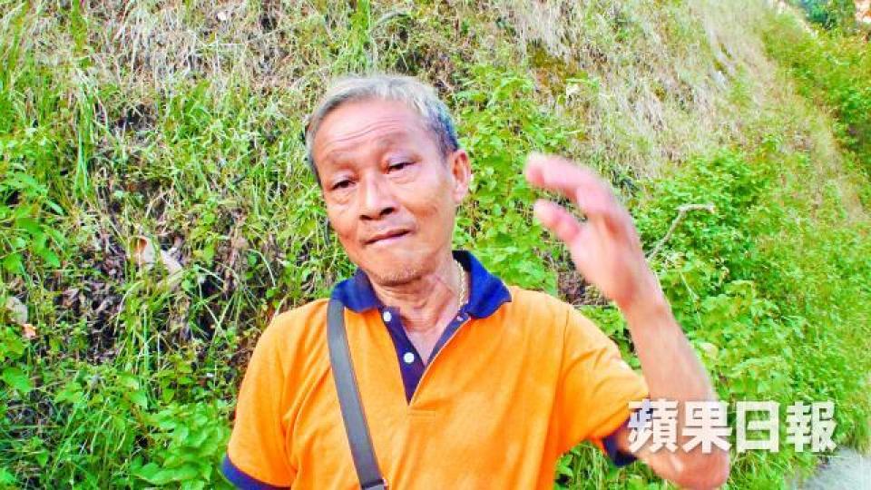 ■峰哥指由於地面不穩及不受力,所有機腳的底部需要墊上木枕以保吊臂車平衡。 ■峰哥指由於地面不穩及不受力,所有機腳的底部需要墊上木枕以保吊臂車平衡。