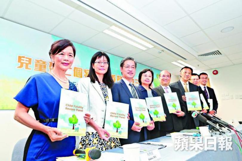 ■委員會提醒家長應多留意子女情緒。 ■委員會提醒家長應多留意子女情緒。