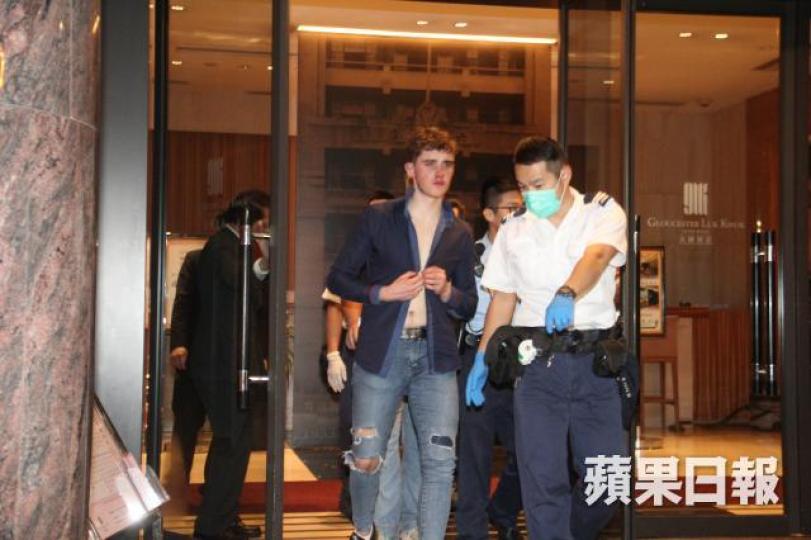 ■被毆傷事主Plune,頭部受傷送院。
■被毆傷事主Plune,頭部受傷送院。