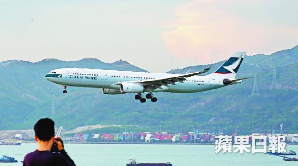 ■國泰航空遭旅客投訴無施援。資料圖片
■國泰航空遭旅客投訴無施援。資料圖片