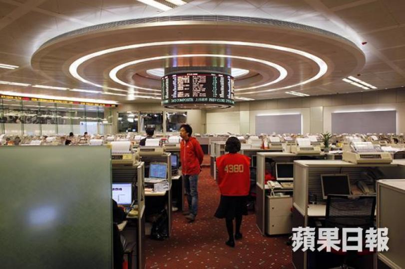 ■港股屢試二萬八關不果後，不排除企業會「忍唔住」配股抽水。　資料圖片
