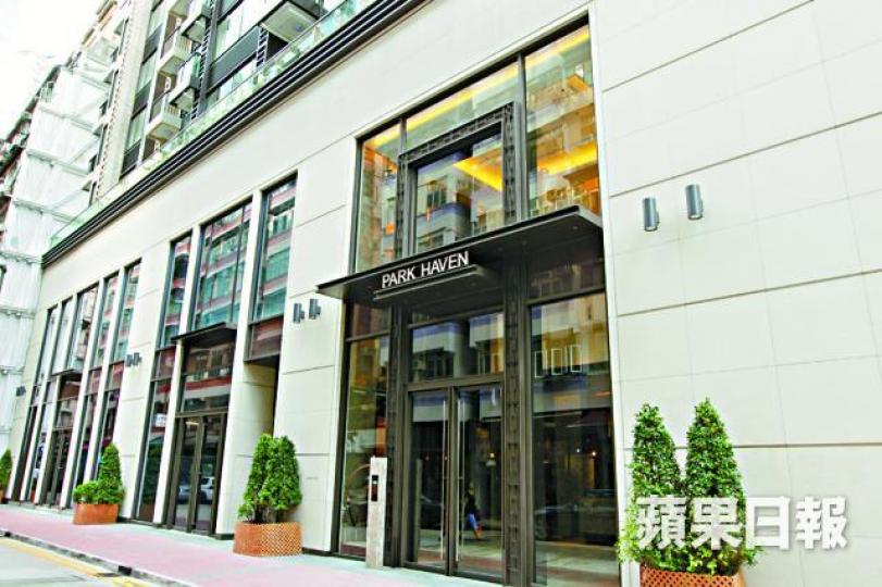 ■銅鑼灣曦巒銀主盤4月曾拍賣，惟無人問津。
