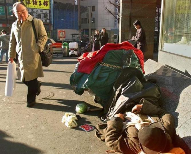 ■上世紀末日本資產泡沫爆破，主要原因是當年日本決策者不願意盡早抑制資產價格。　資料圖片