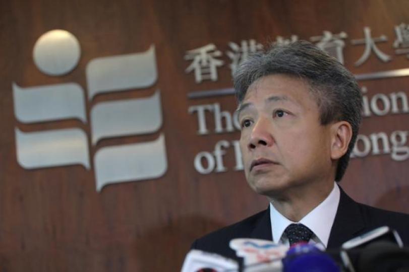 ■教大校長張仁良譴責搞事者,原本獲得社會普遍認同,但轉眼卻成聲討對象。資料圖片 ■教大校長張仁良譴責搞事者,原本獲得社會普遍認同,但轉眼卻成聲討對象。資料圖片