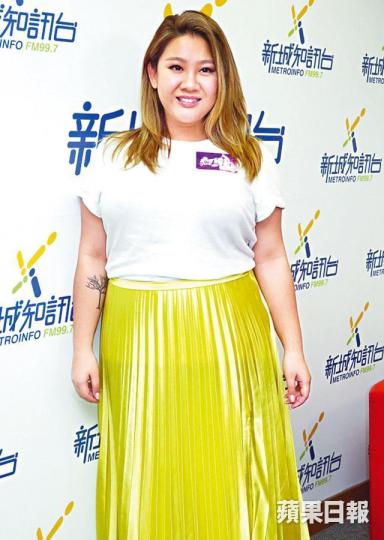 ■欣宜笑言公司只簽男歌手或組合，拒簽女歌手。
