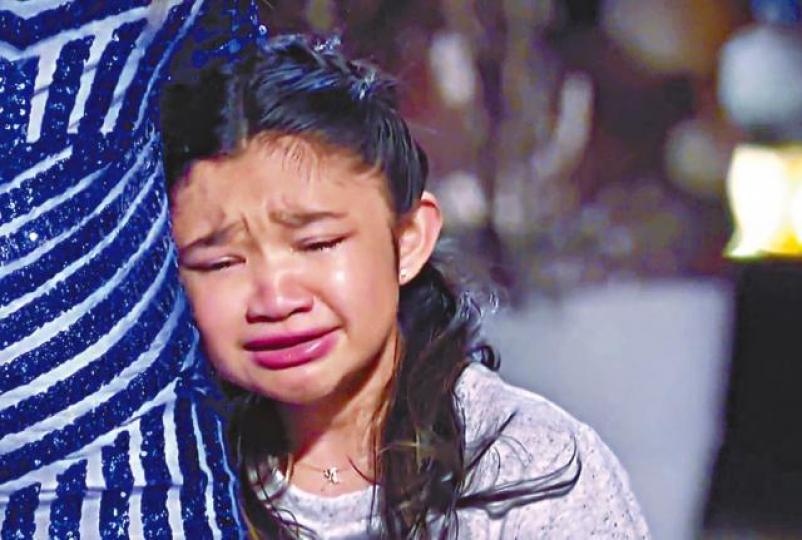 小雲妮Angelica Hale