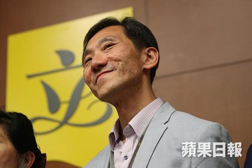 ■姚松炎稱會等待民主動力商討後,再決定循哪一界別參與補選。資料圖片
■姚松炎稱會等待民主動力商討後,再決定循哪一界別參與補選。資料圖片