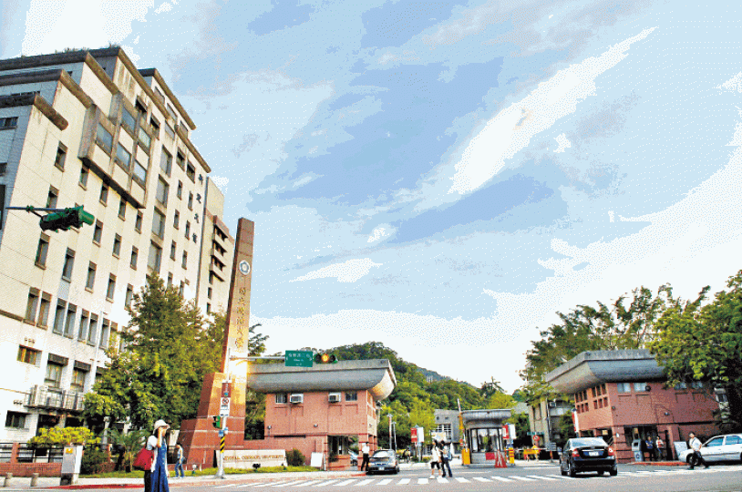 ■周泓旭曾在台灣政治大學讀書。
