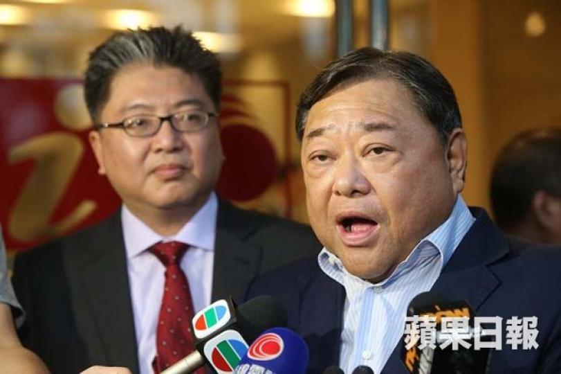 ■邱達昌昨日首次以董事會主席身份與有線員工開會。黎樹雄攝

