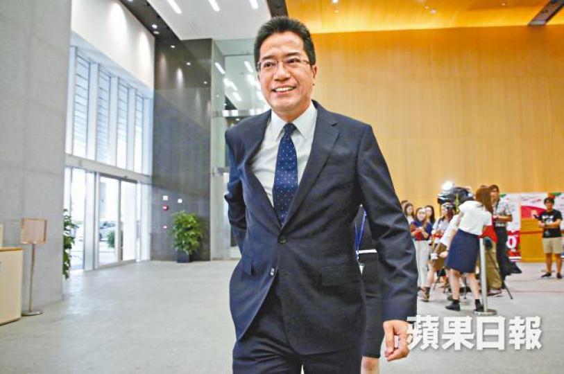 發展局長黃偉綸