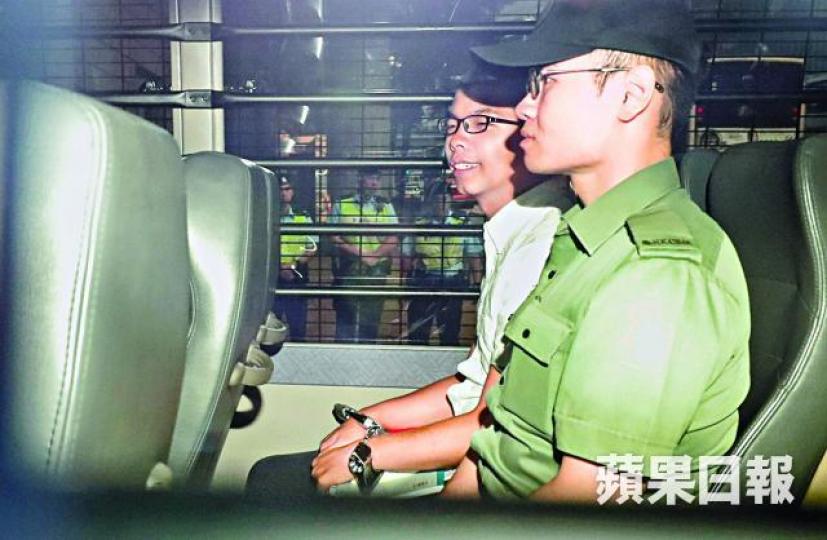 ■公民廣場案遭覆核，黃之鋒被改判入獄。