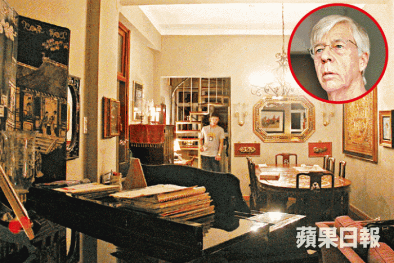 ■李思弼（小圖）住所昨遭賊人闖入，探員到場調查。鄭文輝攝
