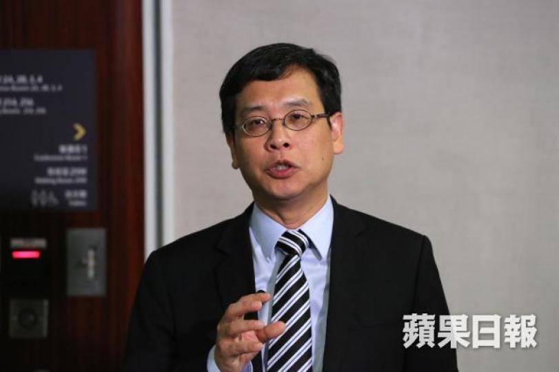 ■葉建源撰信指兩人十分關心港大健康發展，作出無私奉獻。