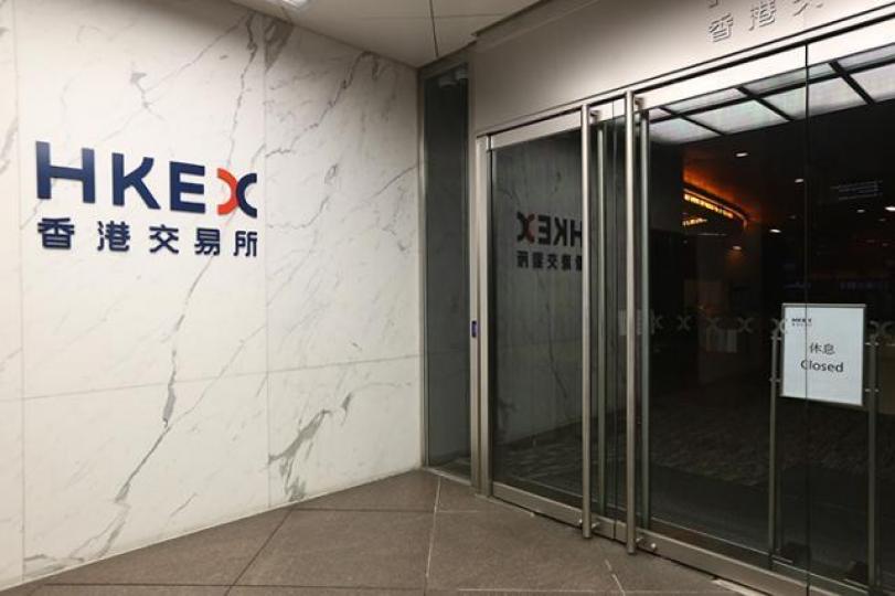 ■聯交所稱年底至明年將陸續就檢討企業管治守則、規管借殼上市諮詢市場。
