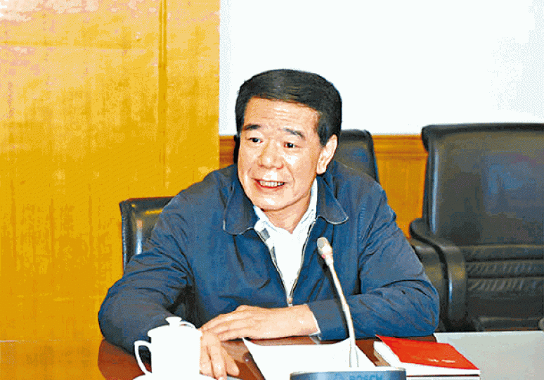 莫建成