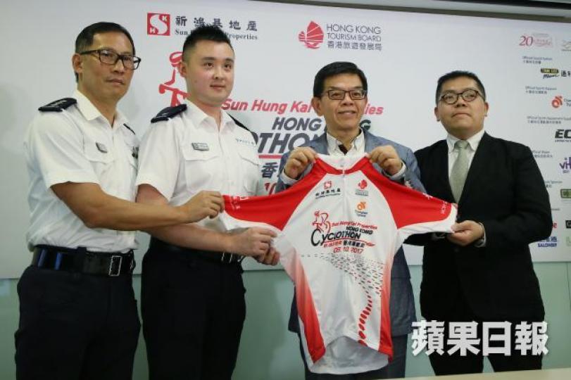 ■旅發局昨聯同警務處及運輸署就單車節當日交通安排作簡介。夏家朗攝