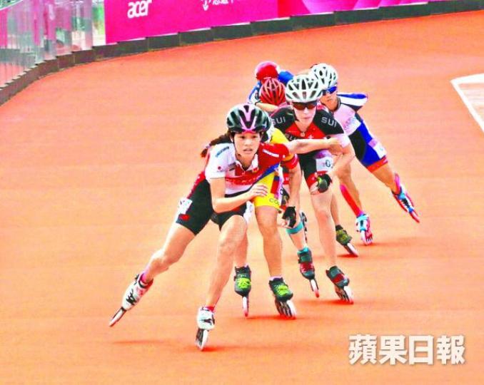 ■王蘊妮（前）早前出戰世大運，惹滾總涉選拔不公醜聞。資料圖片
