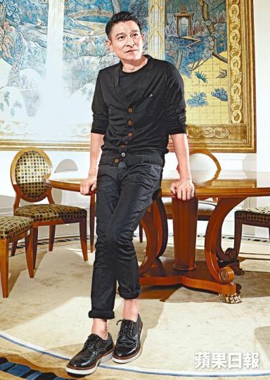 ■導演關智耀(左)跟華仔早於15年前拍攝MV《練習》已認識。
