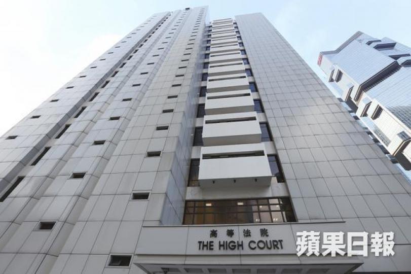 ■曾蔭權被控行政長官收受利益案昨在高院審理。資料圖片
