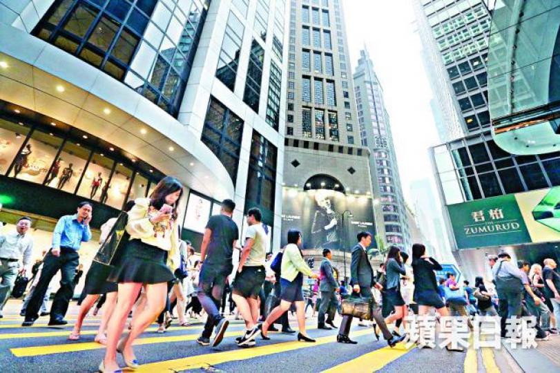 ■香港近七成高資產人士有投資海外市場。
