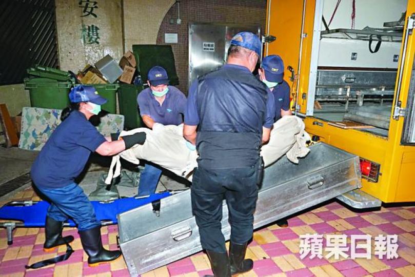 ■屯門山景邨本月初發生雙屍案，母子在家中隱蔽至死。