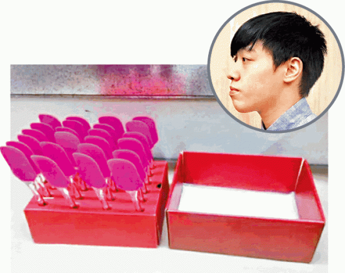 ■新西蘭警方在涉案港男（圓圖）包裹內的刮刀盒中發現冰毒。互聯網