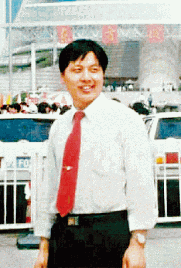 ■山東網民王江峰因「習包子」遭判刑，案件將會重審。
