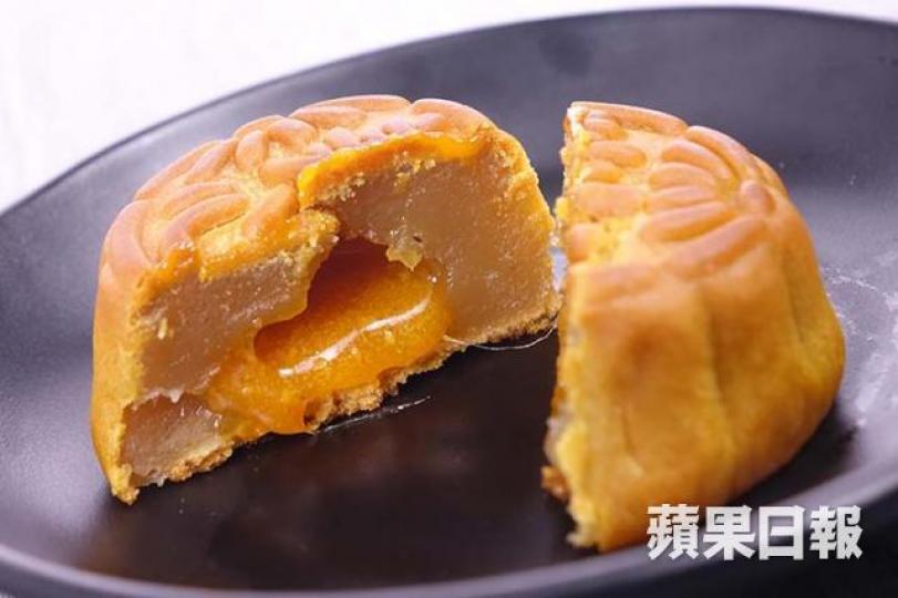■月餅市場非常賺錢，一啲大型餅店只係靠中秋已經賺夠成年錢。　資料圖片