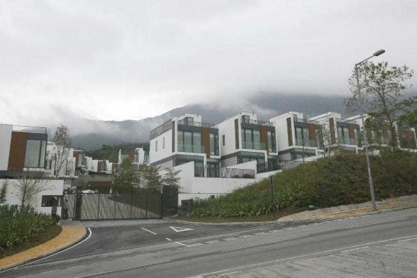 ■大嶼山Whitesands

