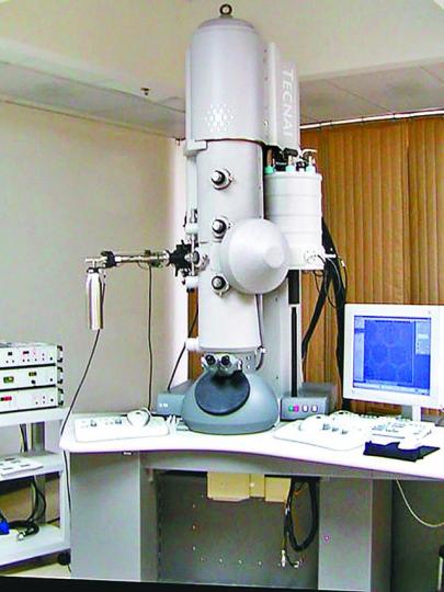 ■冷凍電子顯微鏡有助看清生物分子結構。
