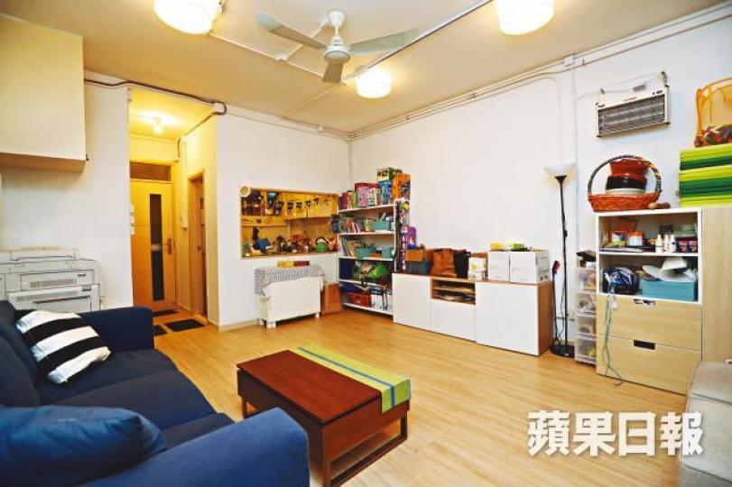 ■深井光屋內設共享空間，有廚房可供煮食。謝榮耀攝■光屋原是紗廠宿舍，去年翻新後提供逾40個單位。