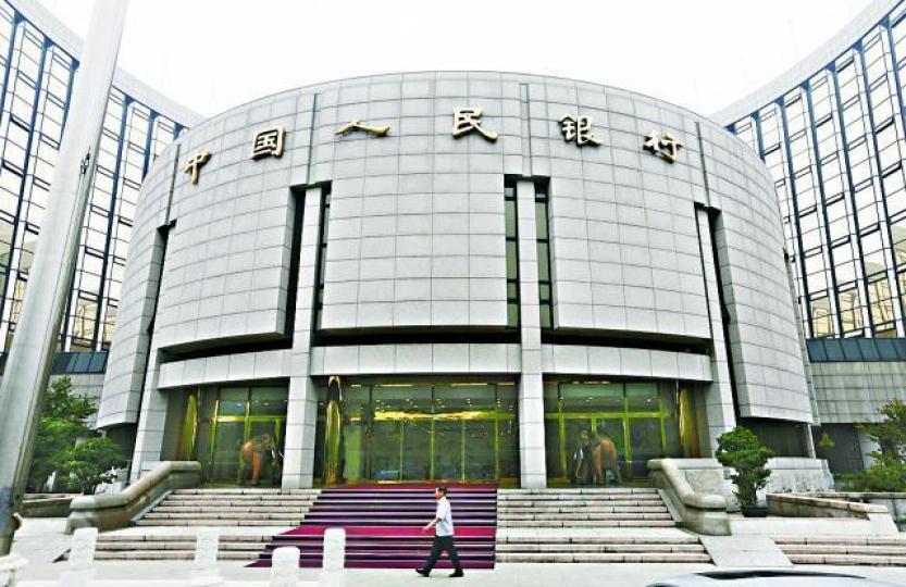 ■人行公佈上月底外匯儲備為3.1085萬億美元，多於市場預期。資料圖片
