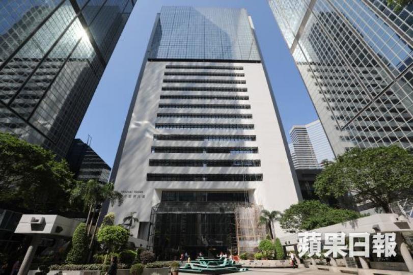 ■灣仔3幢擬拆卸重建政府大樓。 ■灣仔3幢擬拆卸重建政府大樓。
