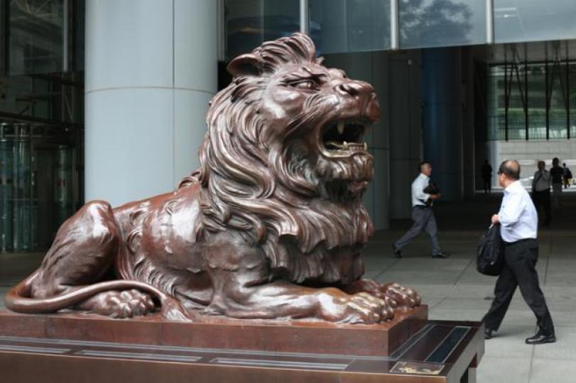 ■滙控股價昨高位回落,幸未破壞10天線向上趨勢,目前此平均線上移至77元附近。資料圖片 ■滙控股價昨高位回落,幸未破壞10天線向上趨勢,目前此平均線上移至77元附近。資料圖片