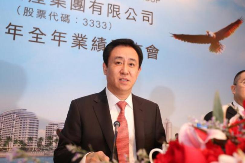 ■許家印啱啱做咗胡潤百富榜中國首富,原來佢連捐錢都係中國第一。資料圖片■企業慈善捐款基金會創始人葉建剛(中)。李潤芳攝 ■許家印啱啱做咗胡潤百富榜中國首富,原來佢連捐錢都係中國第一。資料圖片■企業慈善捐款基金會創始人葉建剛(中)。李潤芳攝