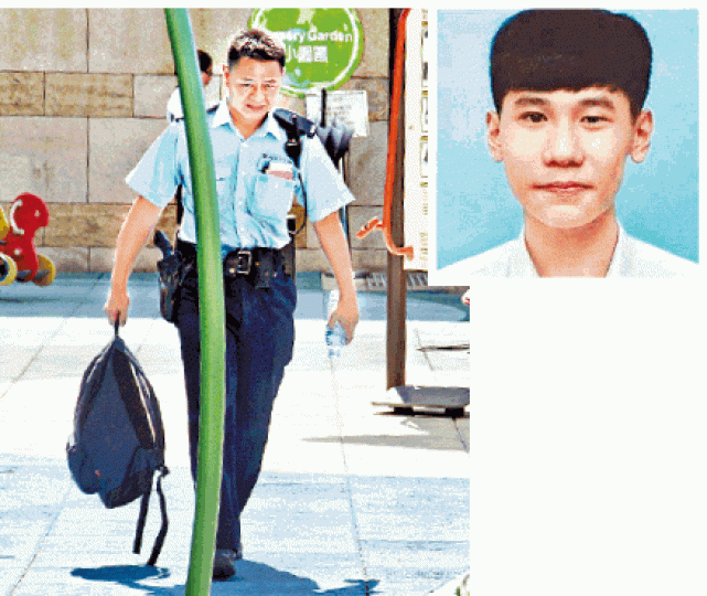 油塘■警員撿走死者麥智宏(小圖)的書包。 油塘■警員撿走死者麥智宏(小圖)的書包。