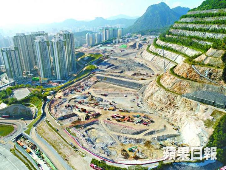 ■觀塘安達臣道用地擬興建約1,000個港人首置上車盤單位。 ■觀塘安達臣道用地擬興建約1,000個港人首置上車盤單位。