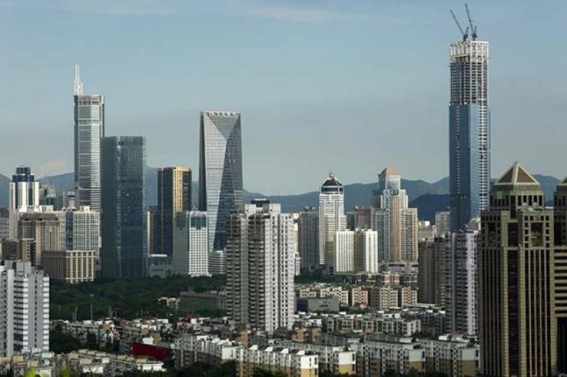 ■消息指深圳日前召開全市金融工作會議,決定在市金融辦之上加設地方金融局。資料圖片 ■消息指深圳日前召開全市金融工作會議,決定在市金融辦之上加設地方金融局。資料圖片