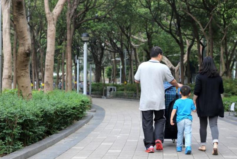 ■家庭和工作如何取捨,一般人都理所當然認為家庭的重要性遠超工作。資料圖片 ■家庭和工作如何取捨,一般人都理所當然認為家庭的重要性遠超工作。資料圖片