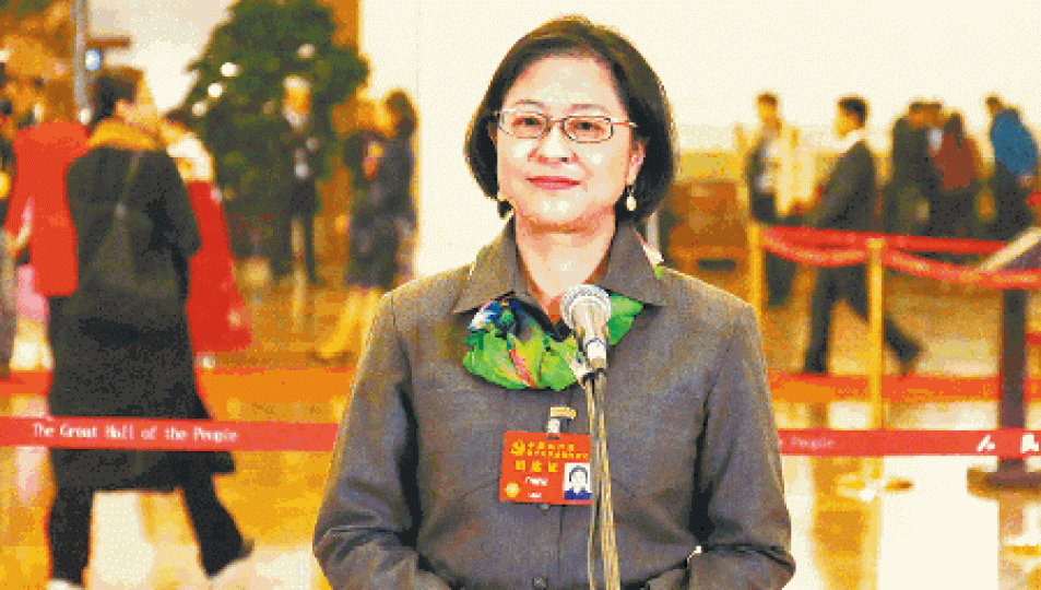 ■生於台灣高雄的中共十九大代表盧麗安。 ■生於台灣高雄的中共十九大代表盧麗安。