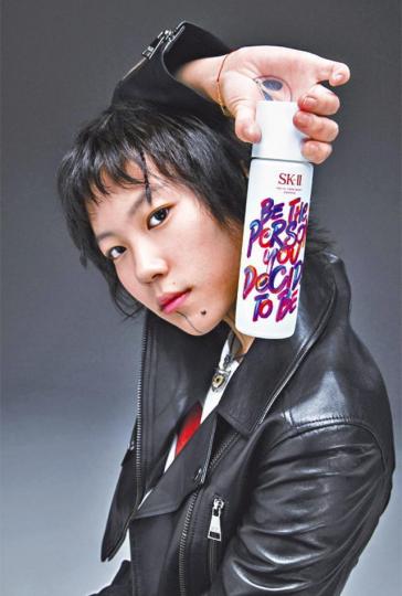 ■日本女星綾瀨遙在新廣告散發型女味道。
■日本女星綾瀨遙在新廣告散發型女味道。
