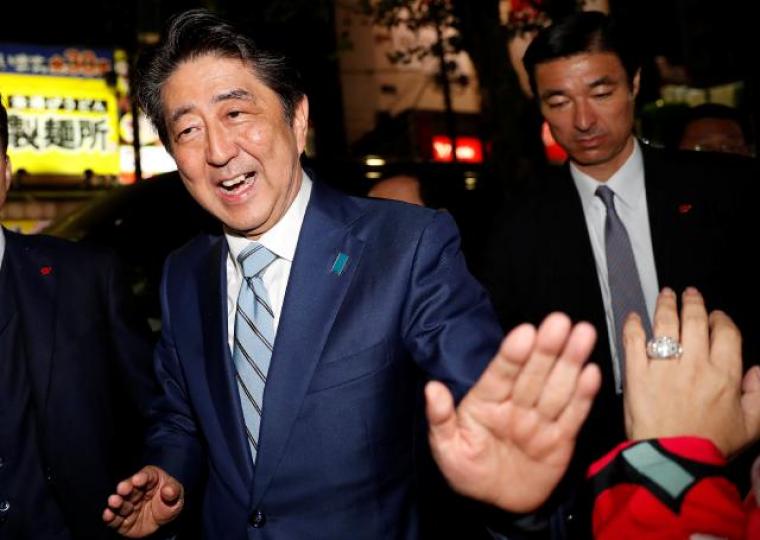 ■安倍晉三領導的自民黨料可在大選取得佳績。路透社 ■安倍晉三領導的自民黨料可在大選取得佳績。路透社
