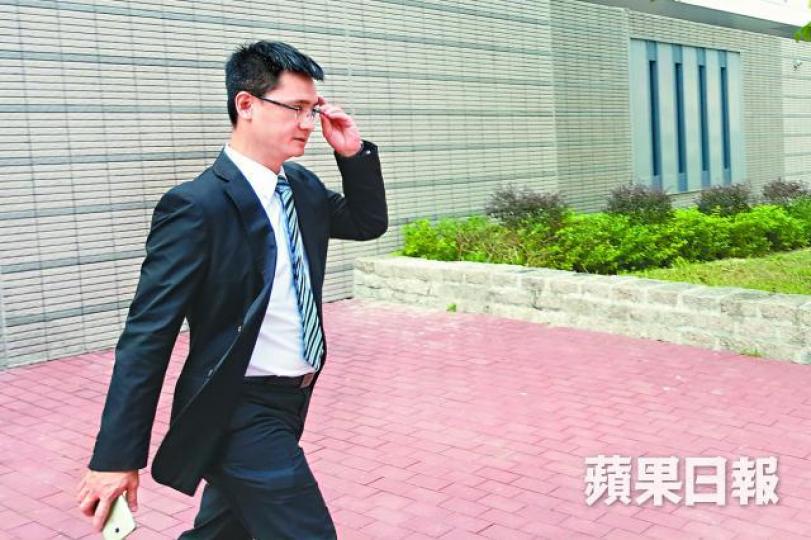 ■鍾浩然醫生昨稱張婦入院時已沒生命迹象。伍嘉豪攝
■鍾浩然醫生昨稱張婦入院時已沒生命迹象。伍嘉豪攝